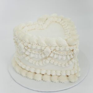 Heart-cake-white-luster
